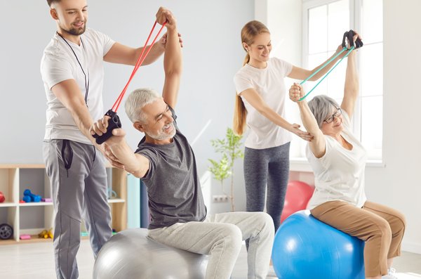 activities-senior-physical-therapy-resistance-band-exercise